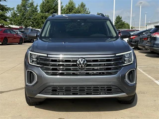 used 2025 Volkswagen Atlas car, priced at $39,092
