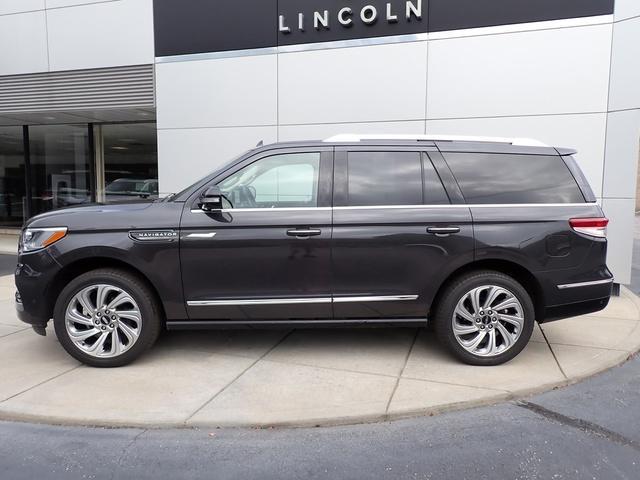 used 2024 Lincoln Navigator car, priced at $70,998