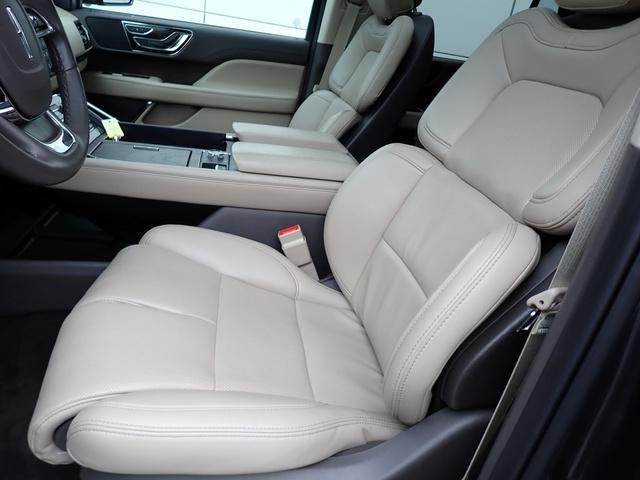 used 2024 Lincoln Navigator car, priced at $70,998