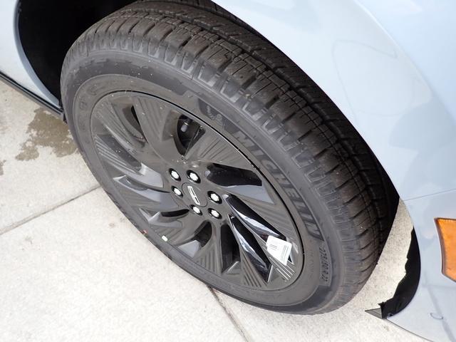 new 2025 Lincoln Navigator car, priced at $107,775