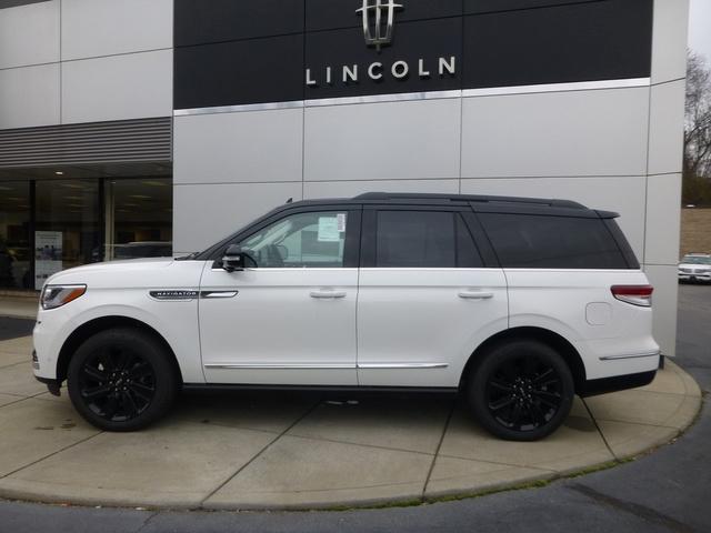 new 2024 Lincoln Navigator car, priced at $123,515