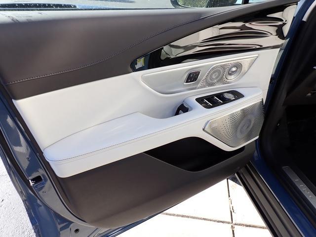 new 2026 Lincoln Nautilus car, priced at $82,975