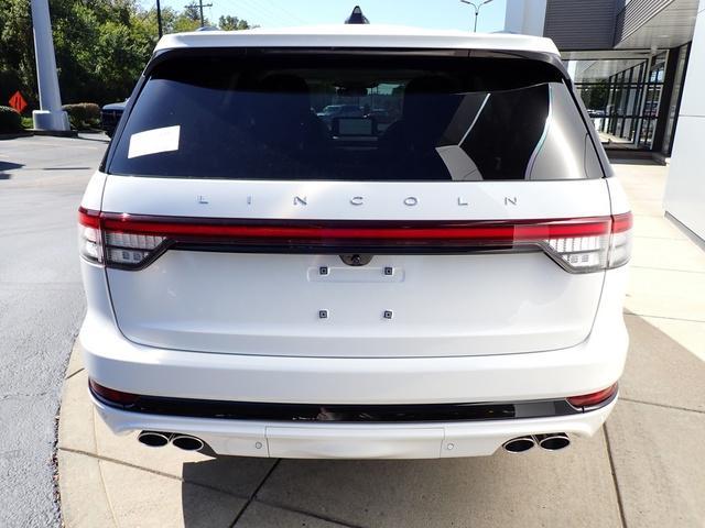 new 2025 Lincoln Aviator car, priced at $71,440
