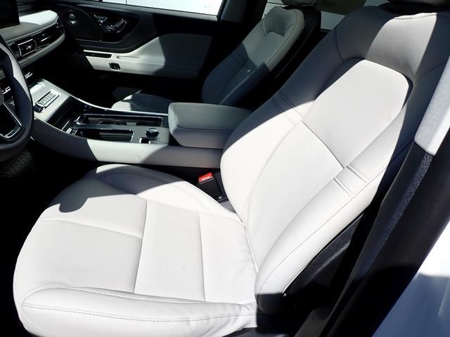 new 2025 Lincoln Aviator car, priced at $71,440