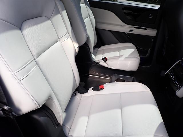 new 2025 Lincoln Aviator car, priced at $71,440