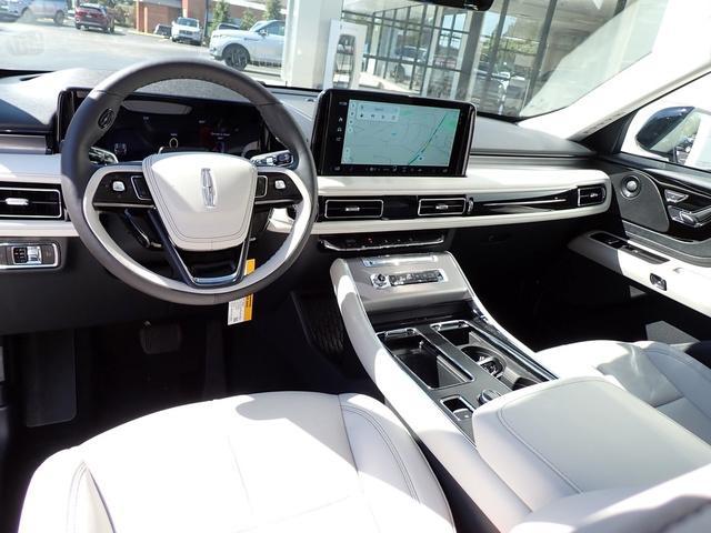 new 2025 Lincoln Aviator car, priced at $71,440