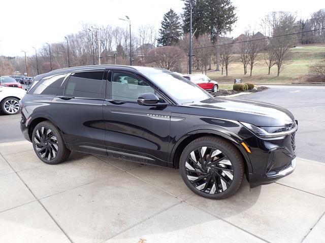 new 2025 Lincoln Nautilus car, priced at $65,705