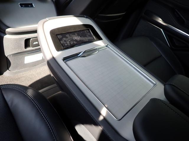 new 2025 Lincoln Navigator car