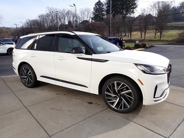 new 2025 Lincoln Aviator car, priced at $93,425