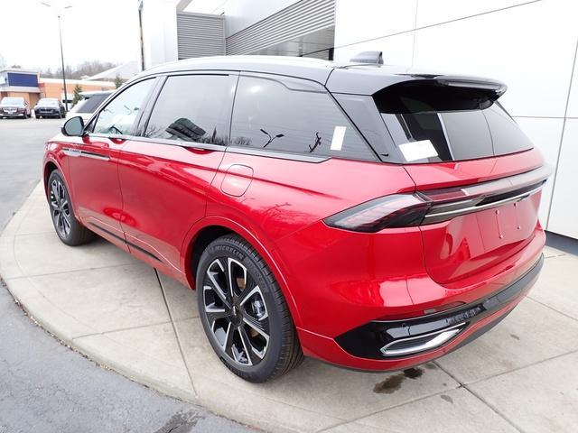 new 2025 Lincoln Nautilus car, priced at $68,660