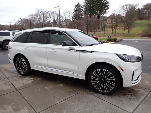 new 2025 Lincoln Aviator car, priced at $90,085