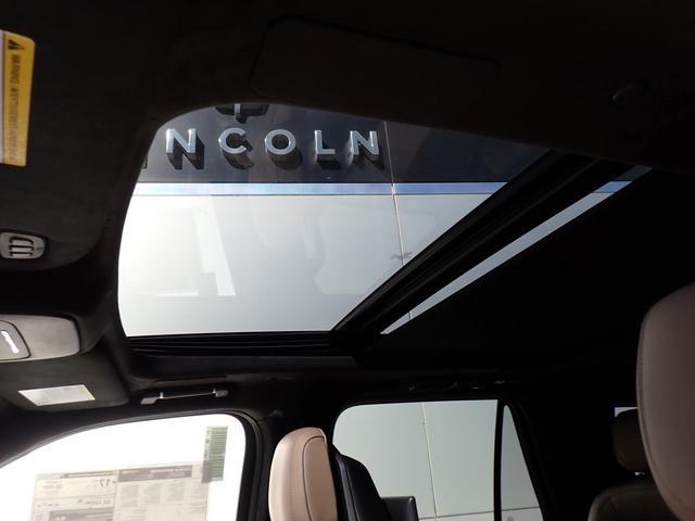 new 2025 Lincoln Navigator L car, priced at $123,585