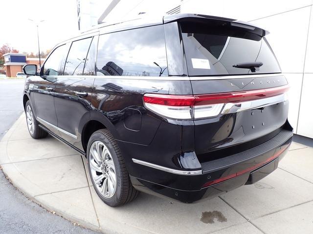 new 2024 Lincoln Navigator car, priced at $87,605