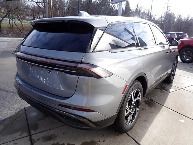 new 2025 Lincoln Nautilus car, priced at $62,270