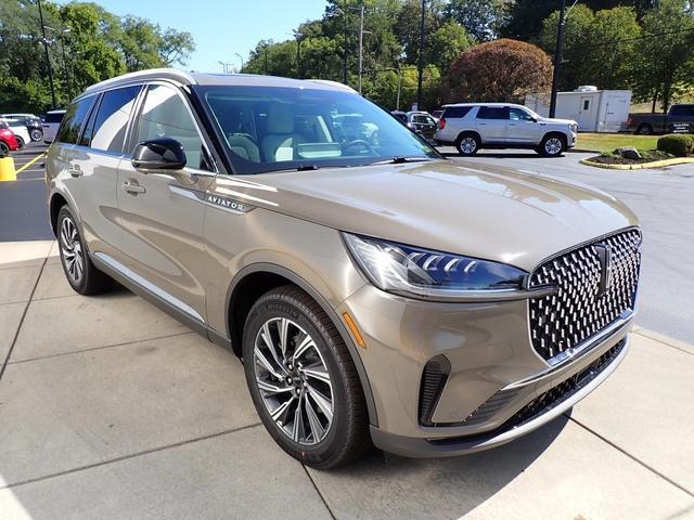 new 2025 Lincoln Aviator car, priced at $64,440