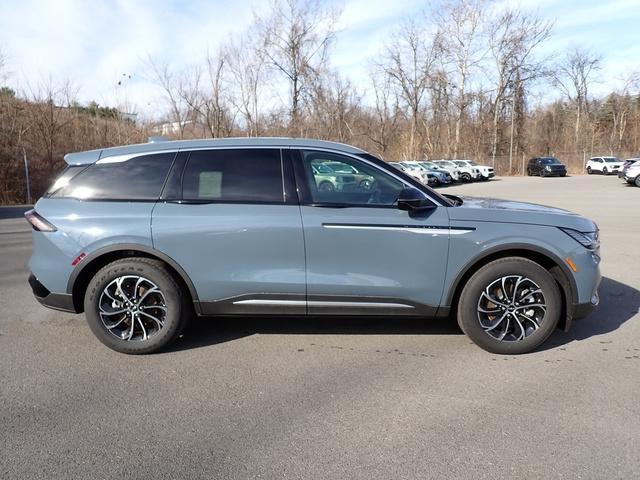 new 2025 Lincoln Nautilus car, priced at $56,235