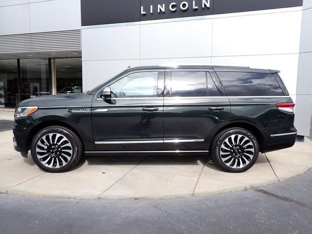 used 2023 Lincoln Navigator car, priced at $77,667