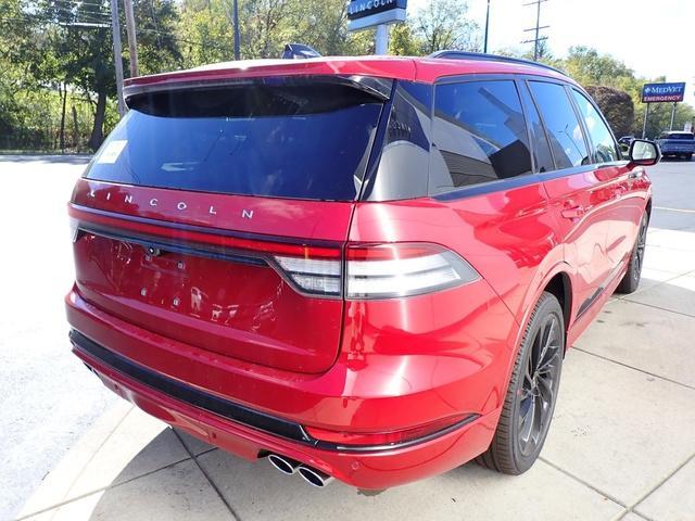 new 2025 Lincoln Aviator car, priced at $82,340