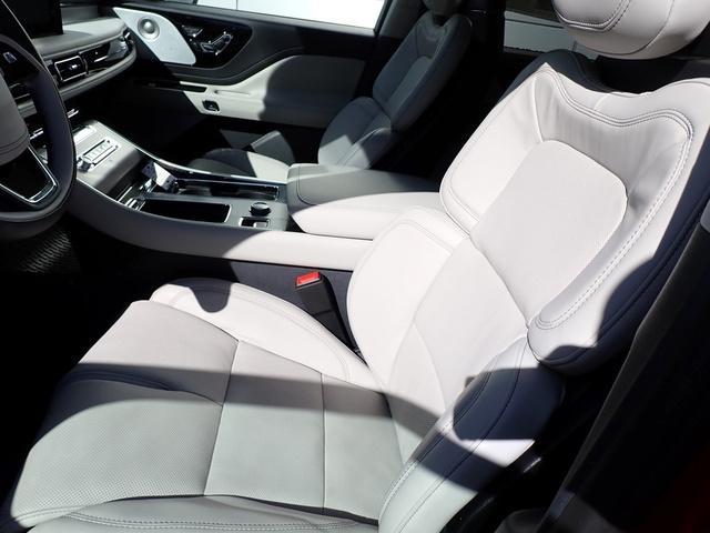 new 2025 Lincoln Aviator car, priced at $82,340