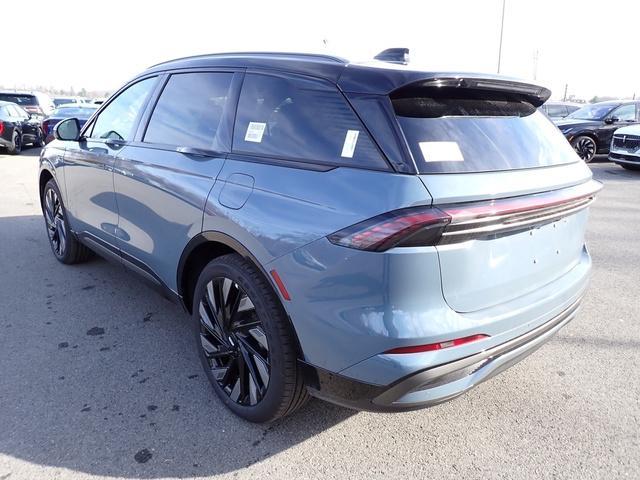 new 2025 Lincoln Nautilus car, priced at $66,455