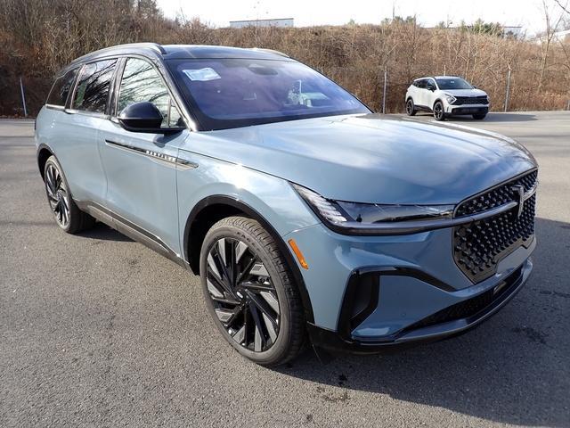 new 2025 Lincoln Nautilus car, priced at $66,455