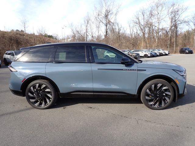 new 2025 Lincoln Nautilus car, priced at $66,455