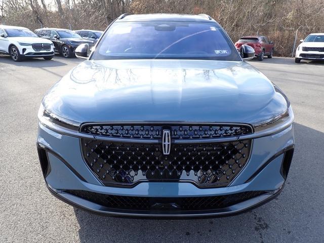 new 2025 Lincoln Nautilus car, priced at $66,455