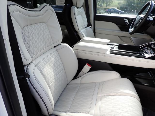 used 2024 Lincoln Navigator car, priced at $94,986