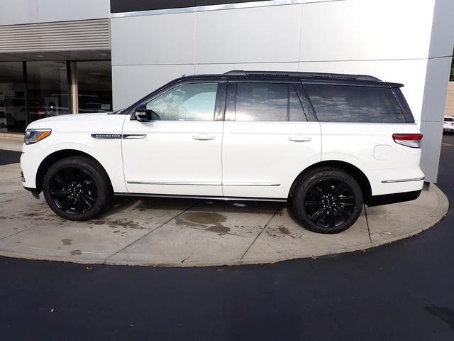used 2024 Lincoln Navigator car, priced at $94,986