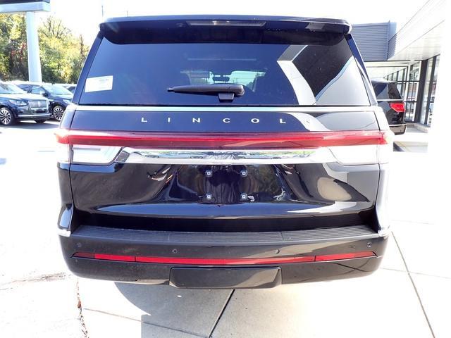 new 2024 Lincoln Navigator car, priced at $106,155