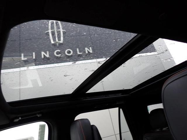 new 2024 Lincoln Navigator L car, priced at $122,685