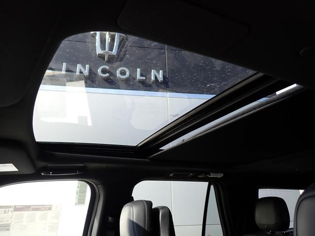 new 2024 Lincoln Navigator L car, priced at $109,245