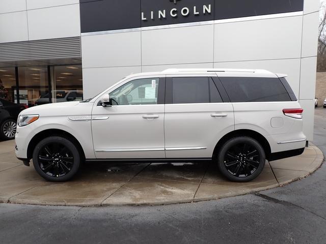 new 2024 Lincoln Navigator car, priced at $107,570