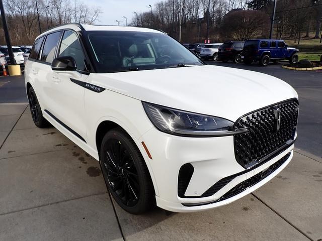 new 2025 Lincoln Aviator car, priced at $83,270