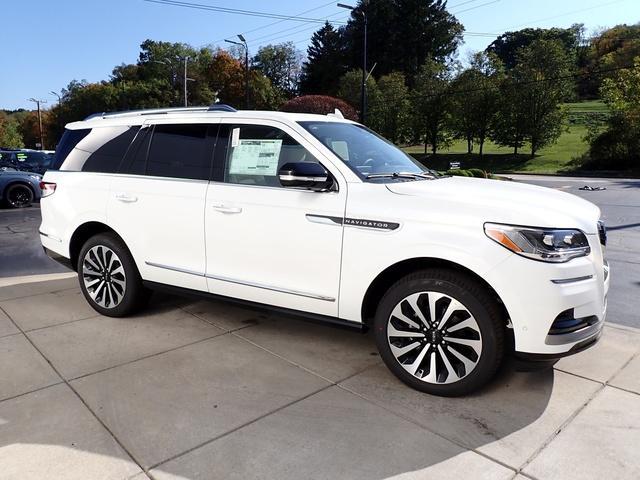 new 2024 Lincoln Navigator car, priced at $105,945