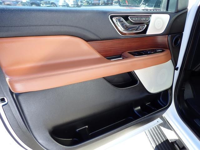 used 2021 Lincoln Navigator car, priced at $54,979