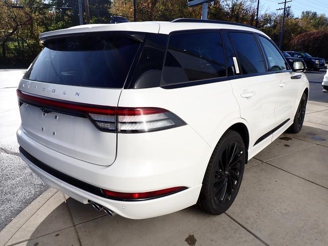 new 2025 Lincoln Aviator car