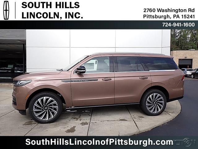 new 2025 Lincoln Navigator car, priced at $121,435