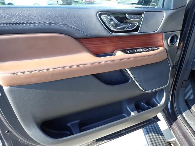 used 2024 Lincoln Navigator L car, priced at $74,988