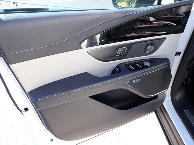 used 2024 Lincoln Nautilus car, priced at $49,996