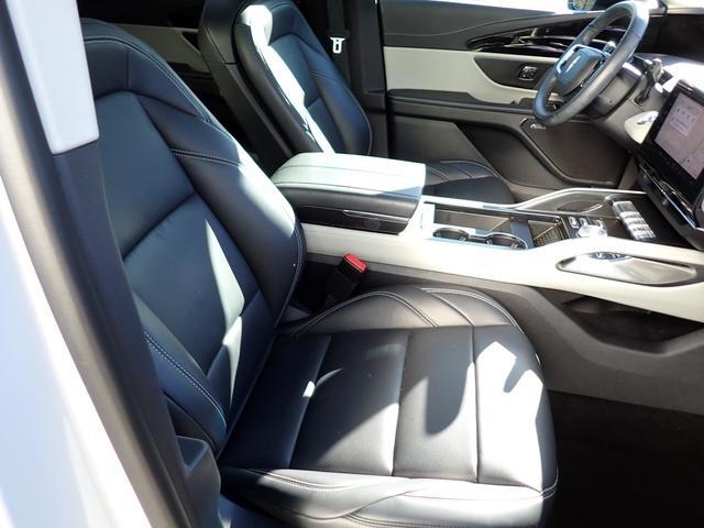 used 2024 Lincoln Nautilus car, priced at $49,996