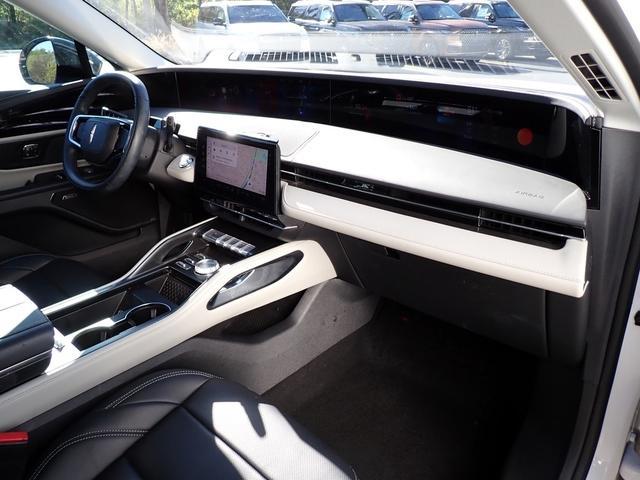 used 2024 Lincoln Nautilus car, priced at $49,996