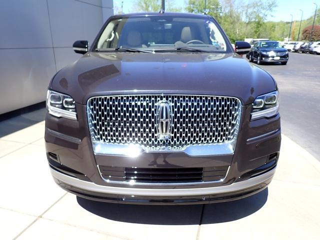 new 2024 Lincoln Navigator L car