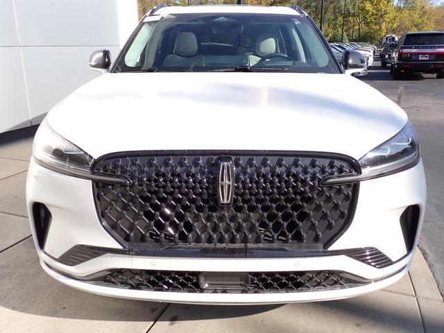 new 2025 Lincoln Aviator car, priced at $80,810