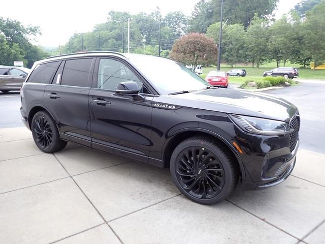 new 2025 Lincoln Aviator car, priced at $81,590