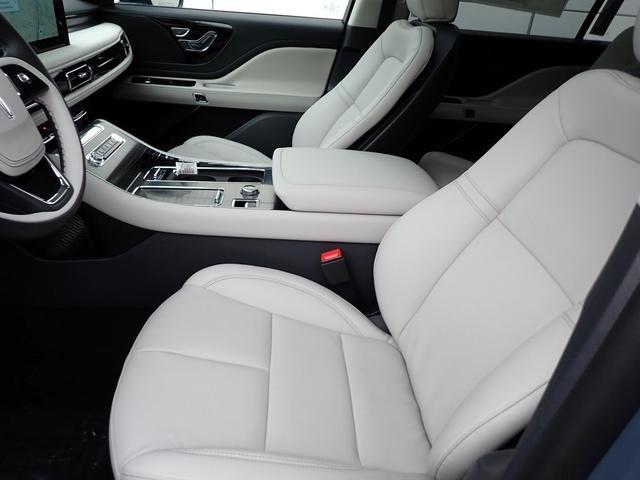 new 2026 Lincoln Aviator car, priced at $65,195
