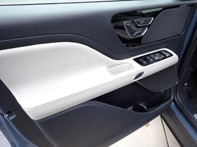 new 2026 Lincoln Aviator car, priced at $65,195