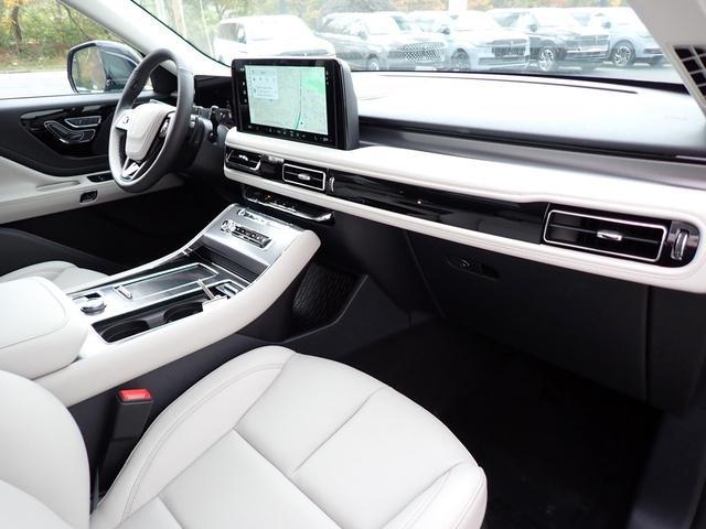 new 2026 Lincoln Aviator car, priced at $65,195