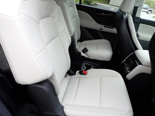 new 2026 Lincoln Aviator car, priced at $65,195