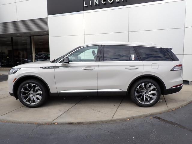 new 2025 Lincoln Aviator car, priced at $72,935